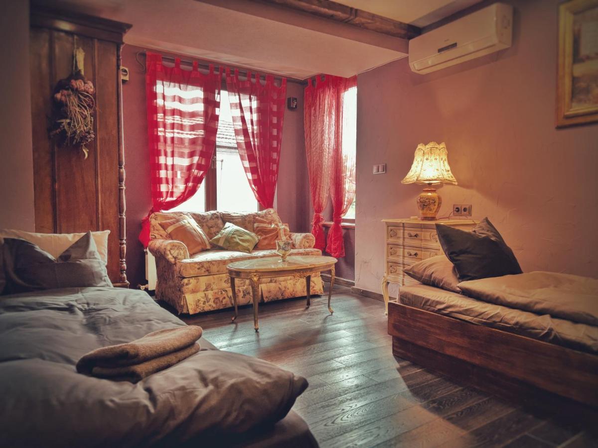 Тhe Bohemian Lodge-Entire House With Sauna فيليكو ترنوفو المظهر الخارجي الصورة