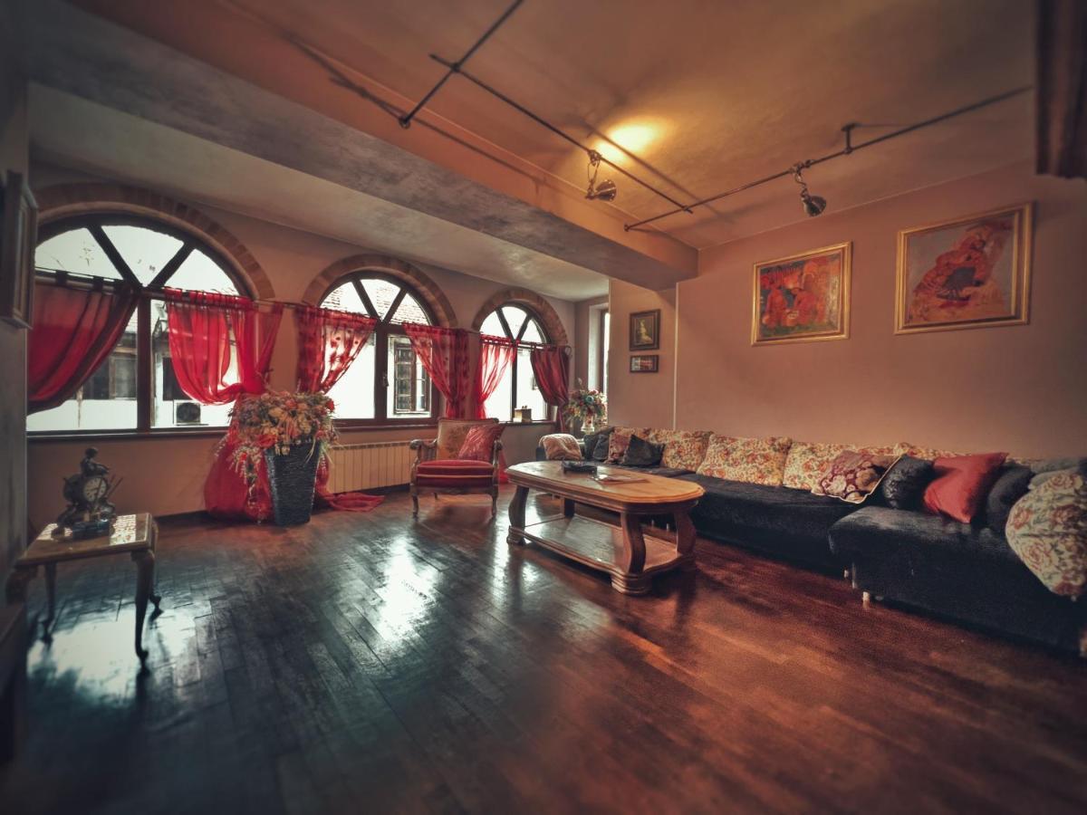Тhe Bohemian Lodge-Entire House With Sauna فيليكو ترنوفو المظهر الخارجي الصورة